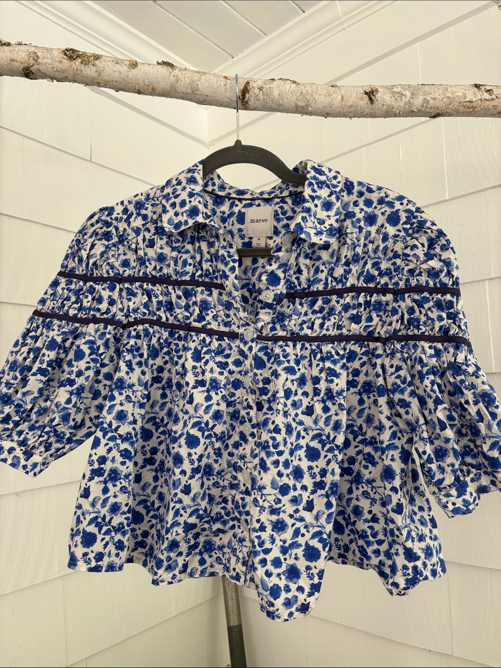 Maeve White and Blue Floral Button-Front Peasant Blouse - Size M